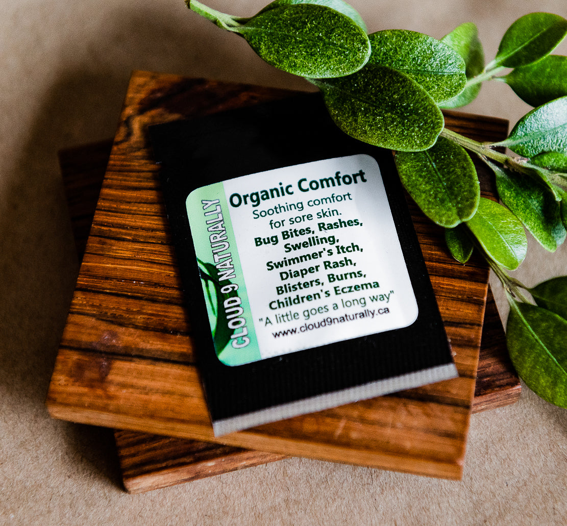 Small square foil sample pack of Organic Comfort.